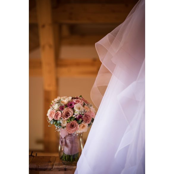 Pasztell menyasszonyi csokor