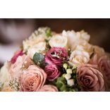 Pasztell menyasszonyi csokor