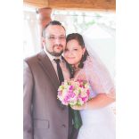 Pink-fehér menyasszonyi csokor