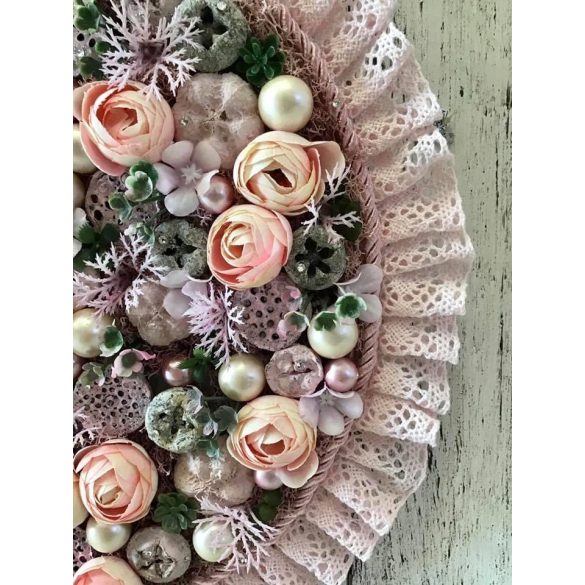 Kerek csipkés ajtódísz