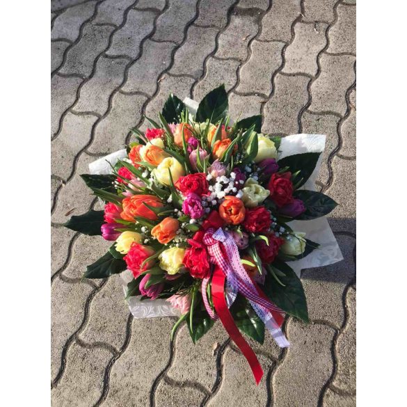 Vegyes tulipán csokor